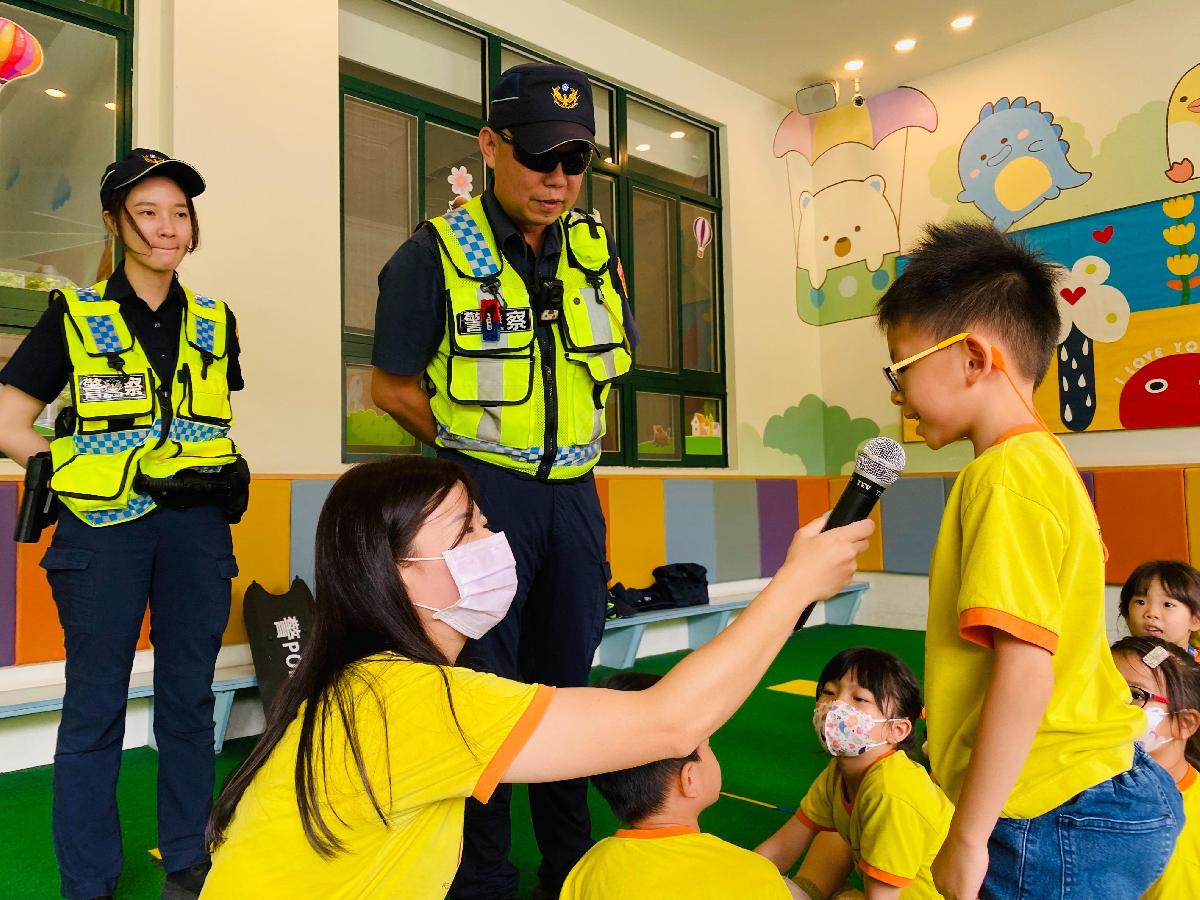 ★安全宣導「警察與我們」