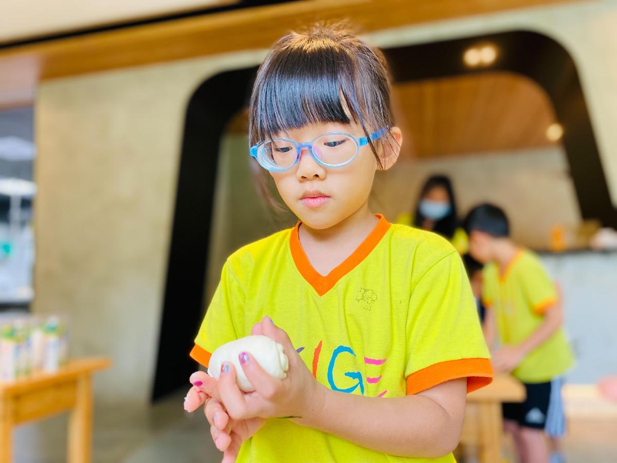 s__7454835_0 s__7454835_0