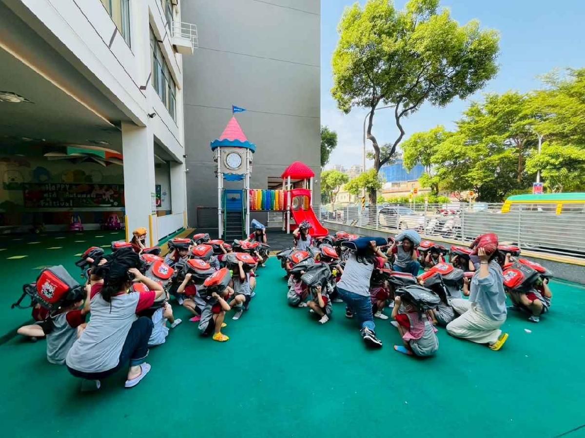 line_album_1140917地震防災演練_250918_87 line_album_1140917地震防災演練_250918_87