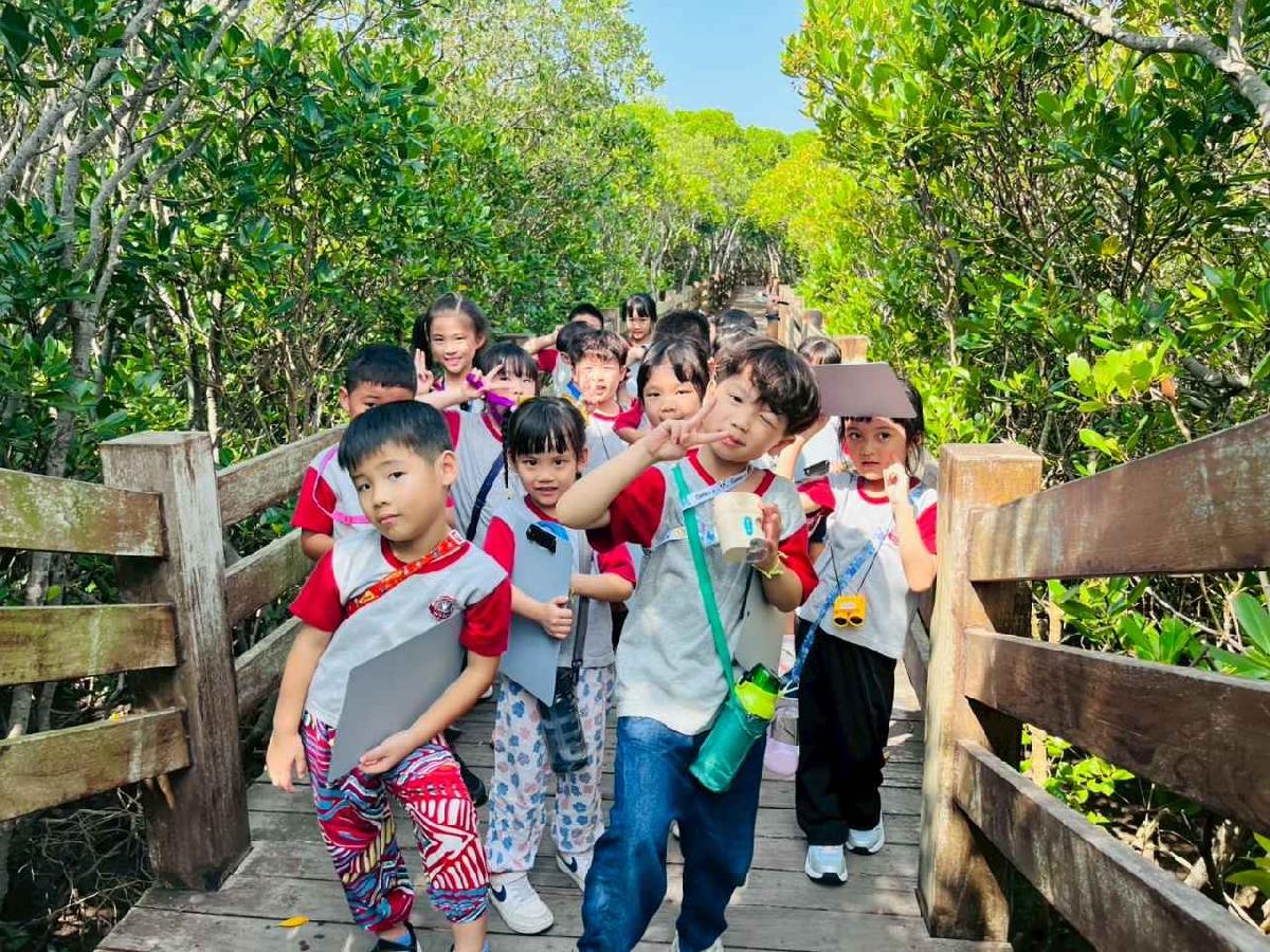 line_album_紅樹林生態教學_251015_151 line_album_紅樹林生態教學_251015_151