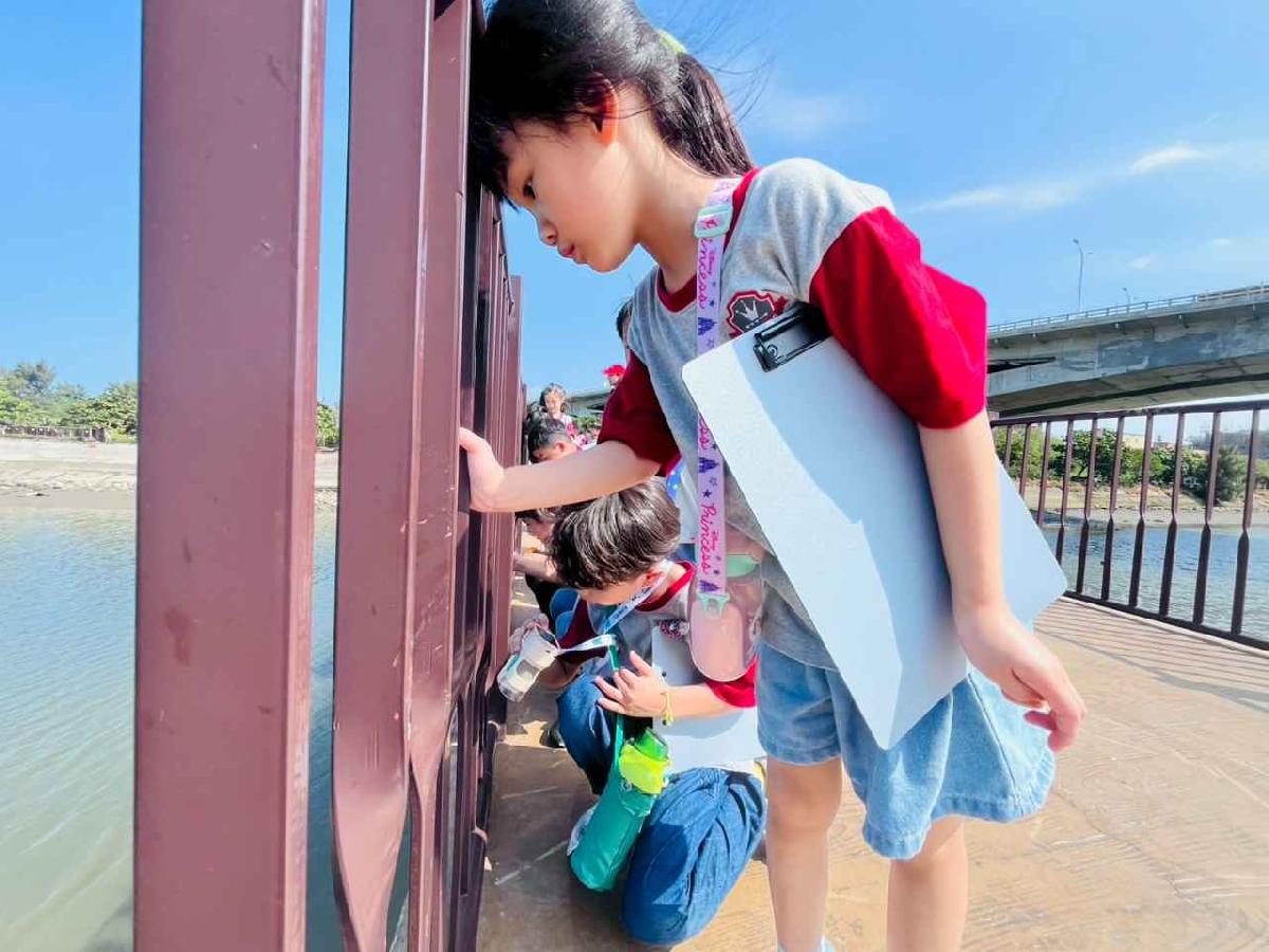 line_album_紅樹林生態教學_251015_105 line_album_紅樹林生態教學_251015_105