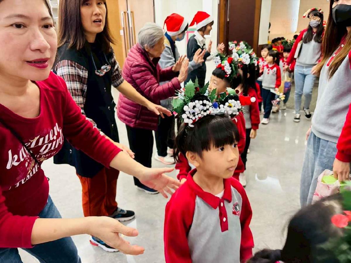 line_album_1141211靈糧堂_251216_17