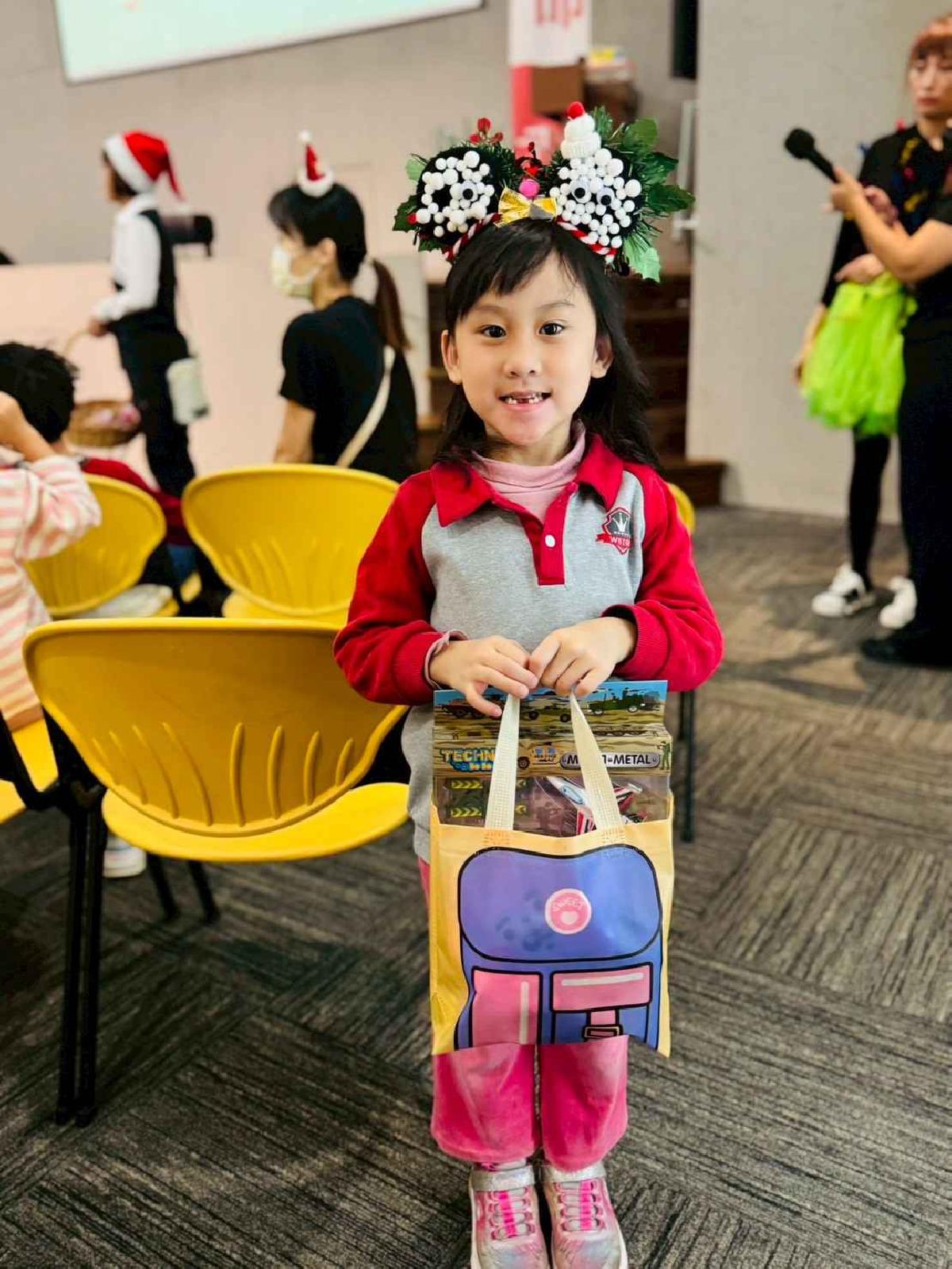 line_album_1141211靈糧堂_251216_186