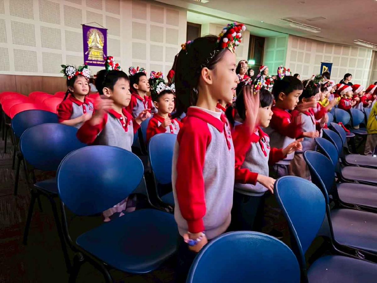 line_album_1141211靈糧堂_251216_98