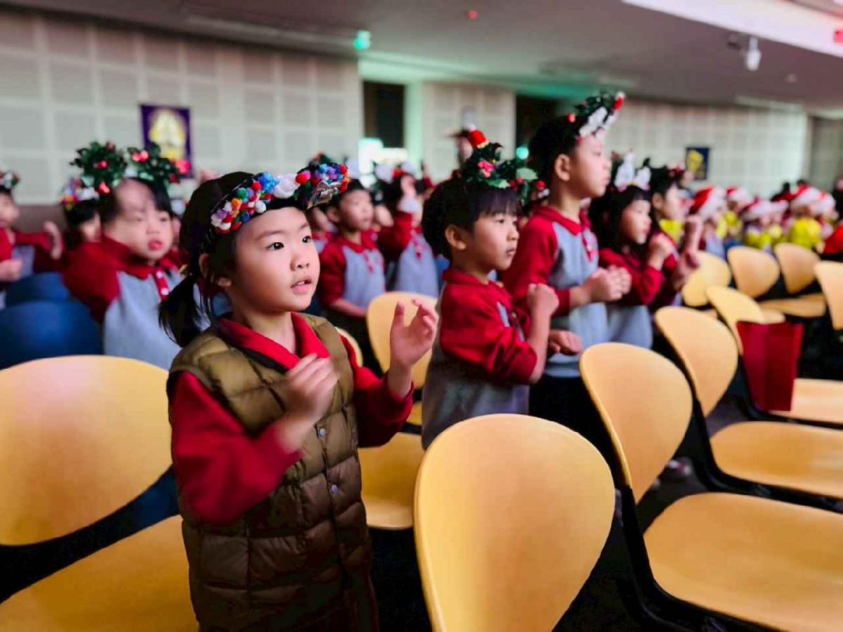 line_album_1141211靈糧堂_251216_108