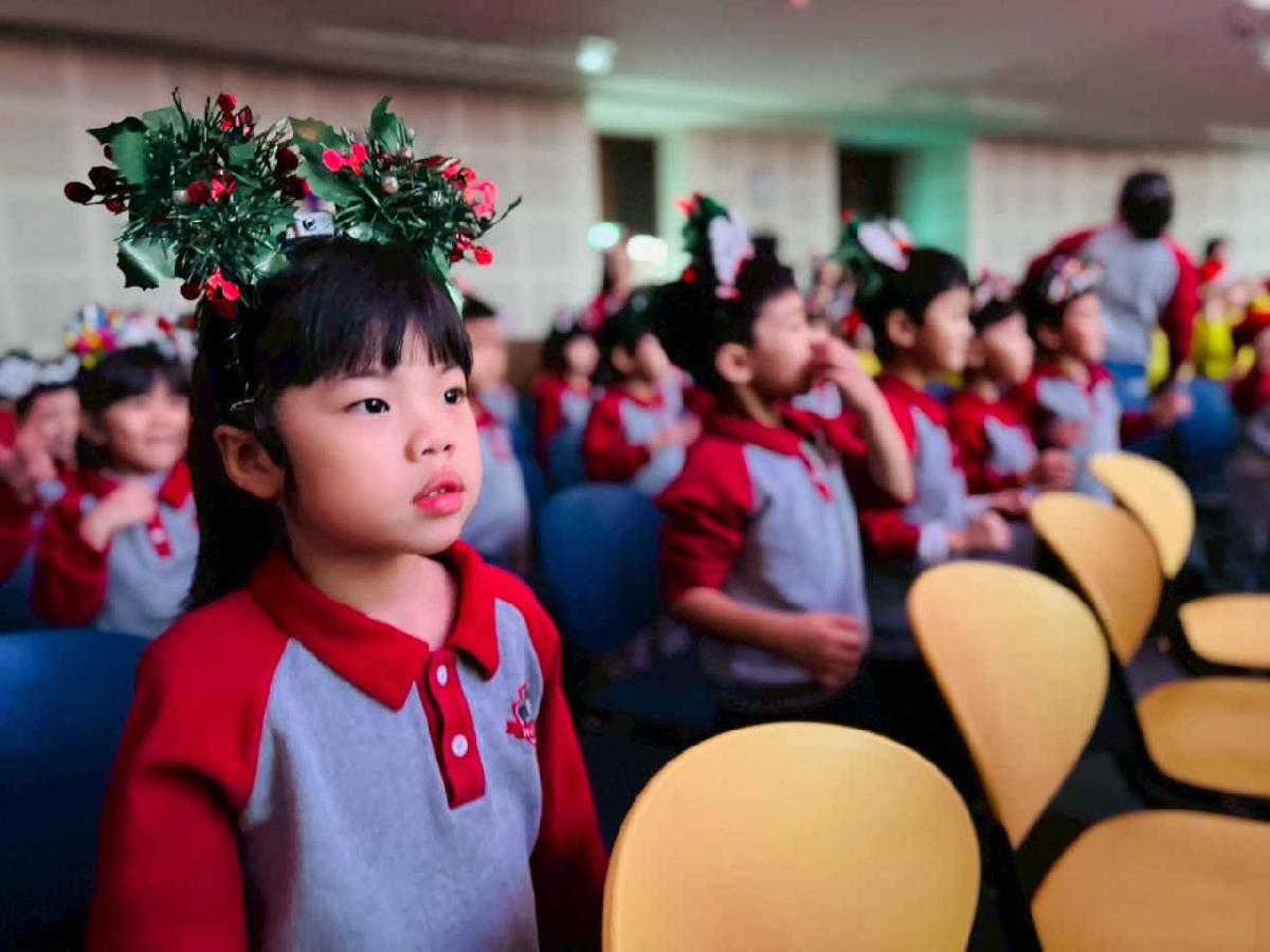 line_album_1141211靈糧堂_251216_114