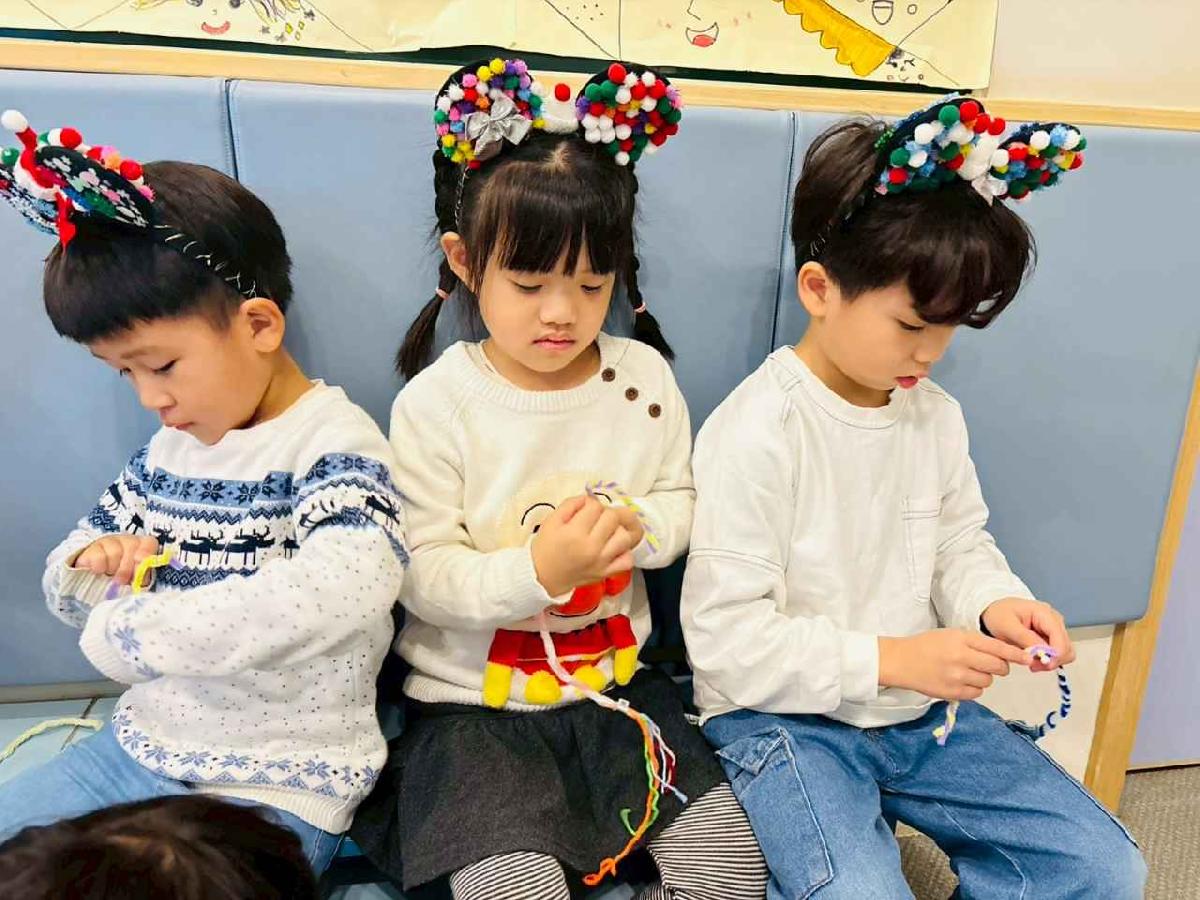 line_album_小精靈的聖誕杯杯_251226_97