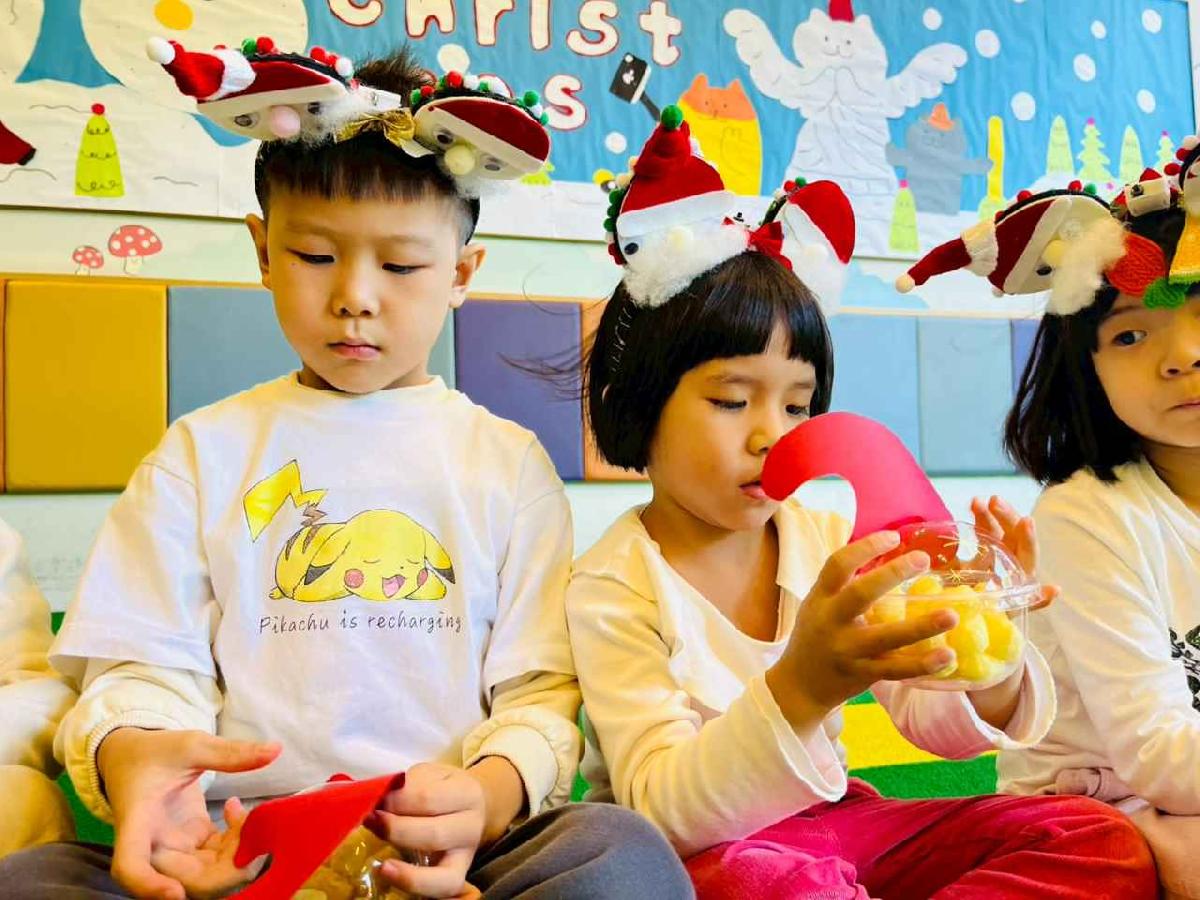 line_album_小精靈的聖誕杯杯_251224_110