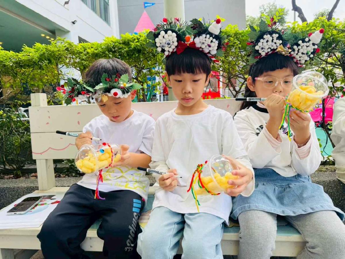 line_album_小精靈的聖誕杯杯_251224_141