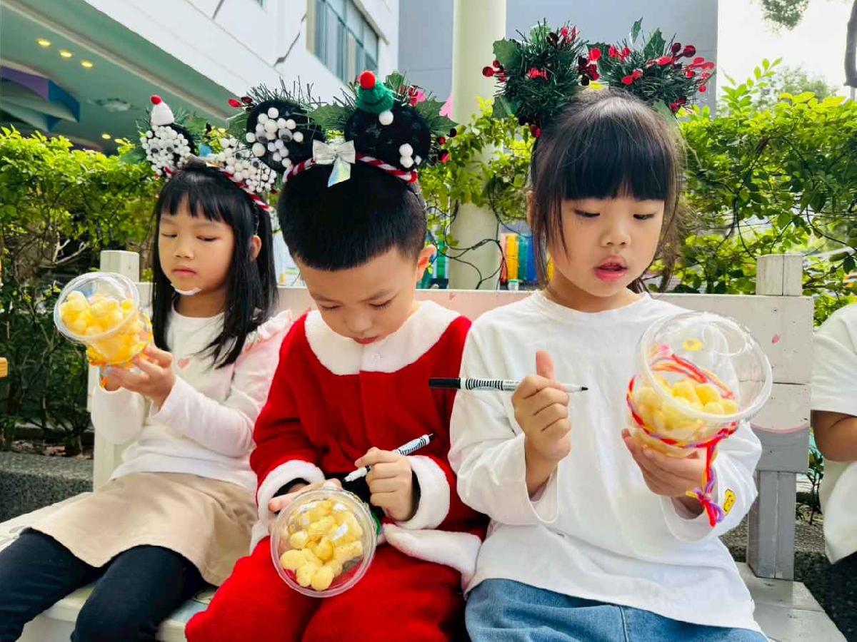 line_album_小精靈的聖誕杯杯_251224_150