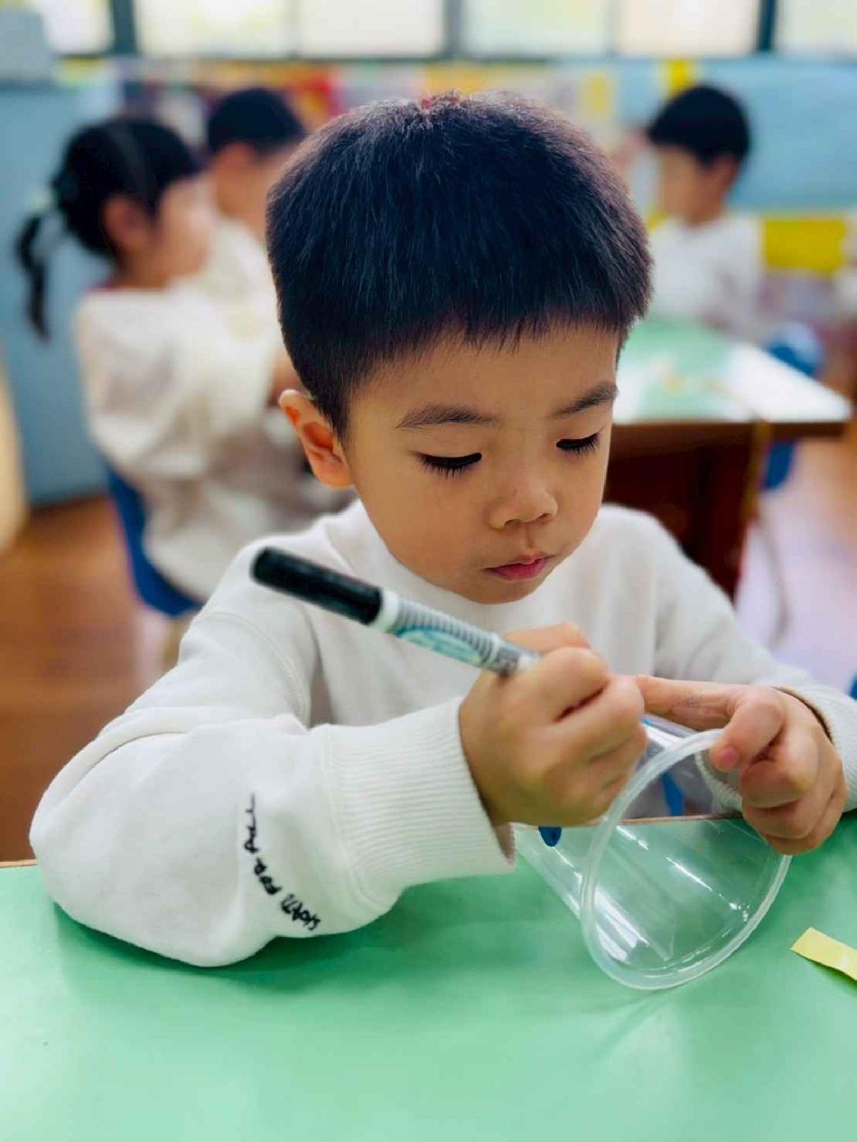 line_album_小精靈的聖誕杯杯_251224_242