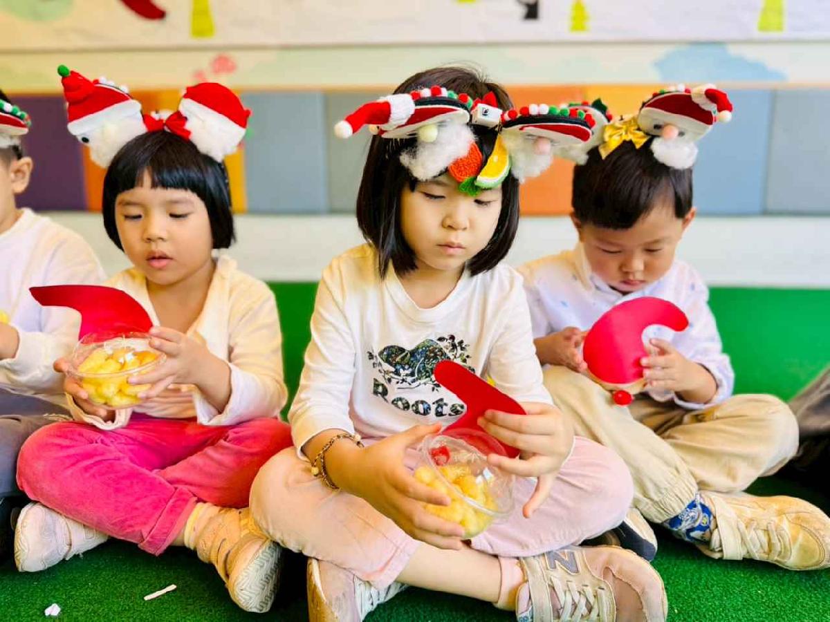 line_album_小精靈的聖誕杯杯_251224_260