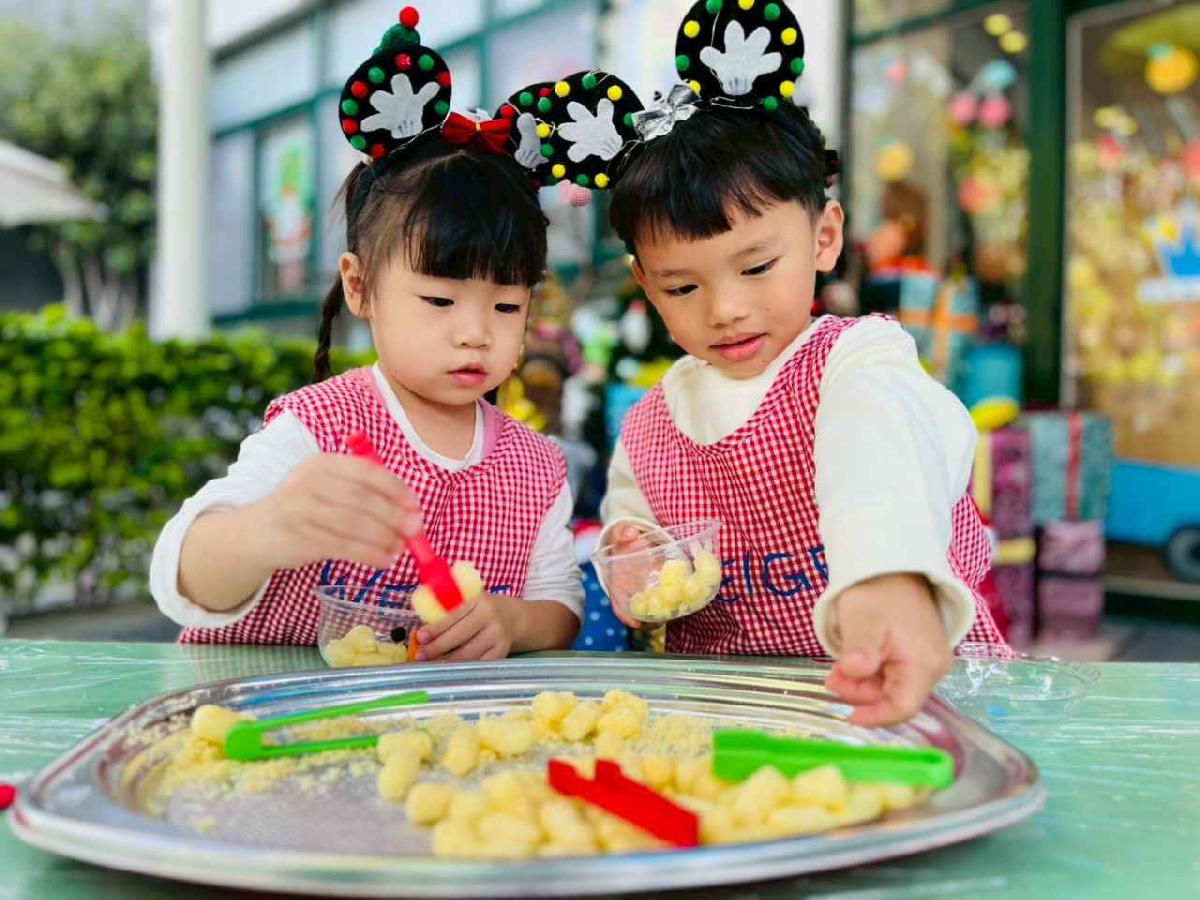 line_album_小精靈的聖誕杯杯_251224_122