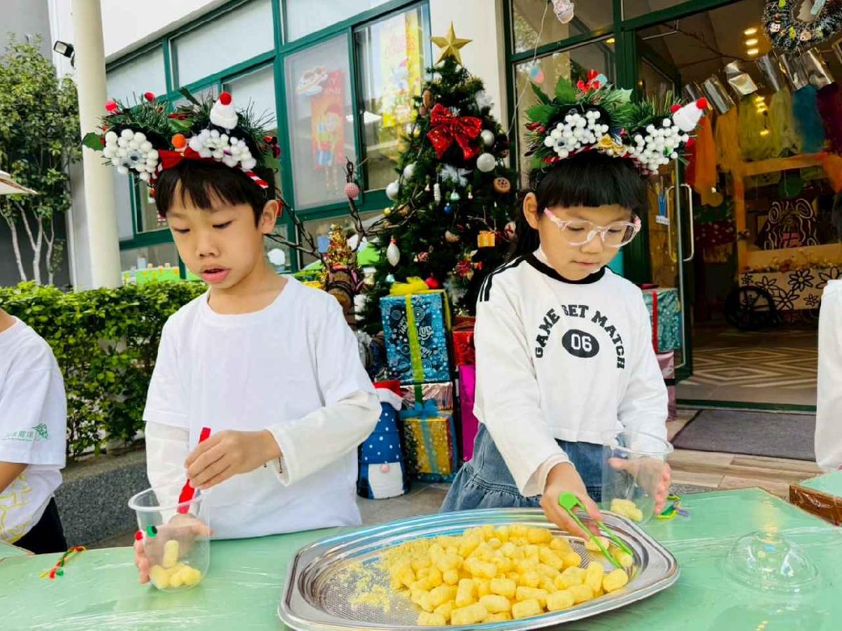 line_album_小精靈的聖誕杯杯_251224_126