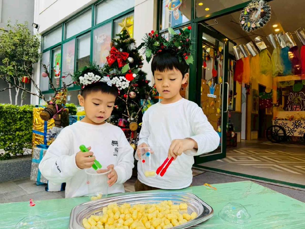 line_album_小精靈的聖誕杯杯_251224_127