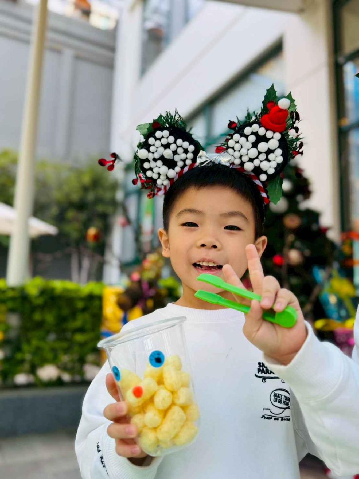 line_album_小精靈的聖誕杯杯_251224_131