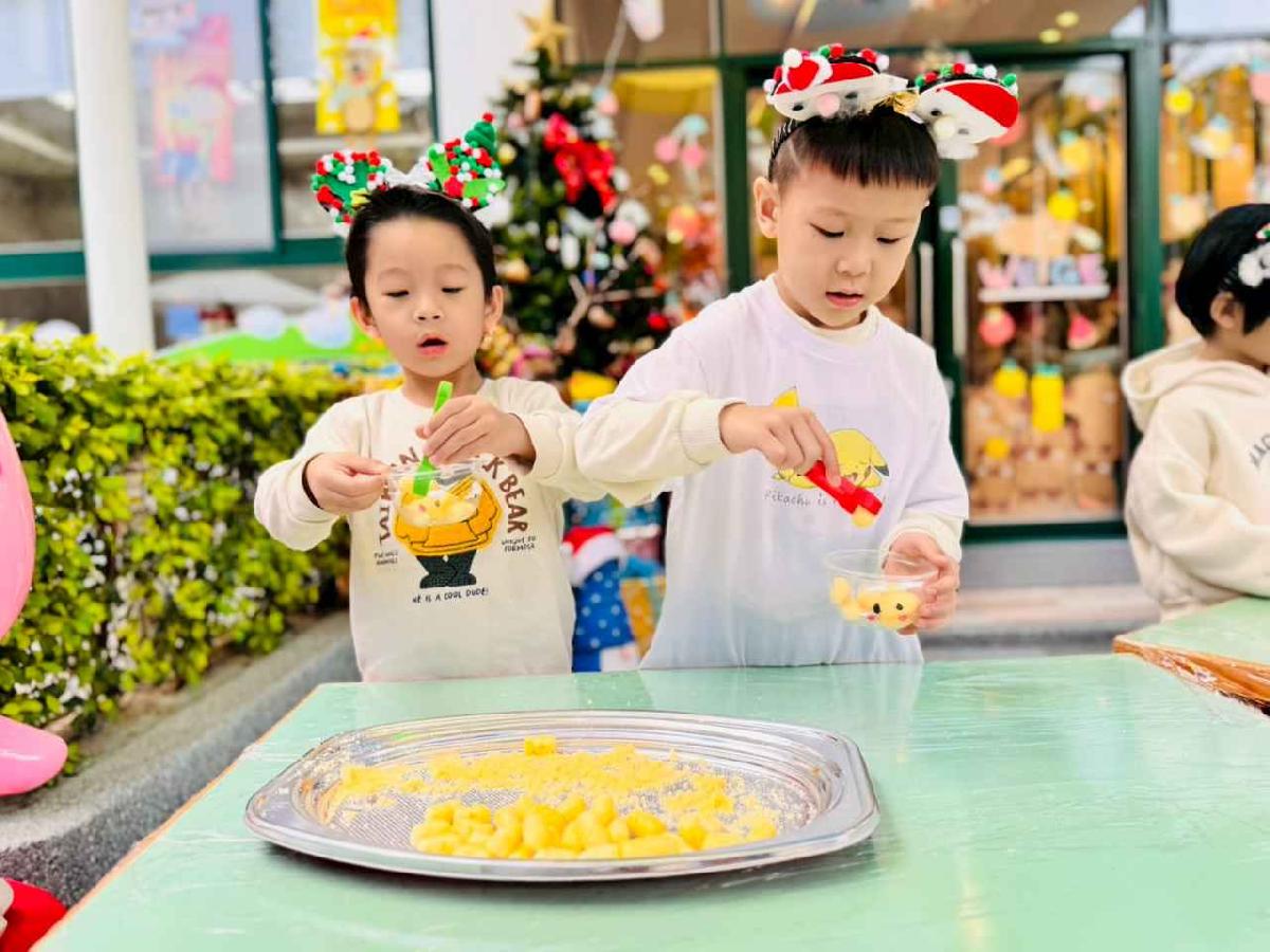 line_album_小精靈的聖誕杯杯_251224_316