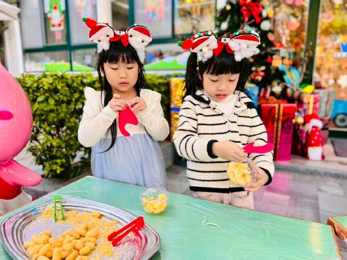 line_album_小精靈的聖誕杯杯_251224_320