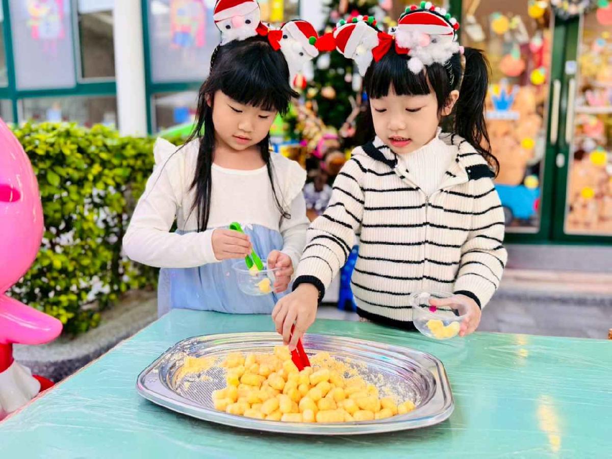 line_album_小精靈的聖誕杯杯_251224_324