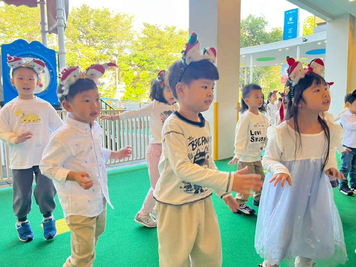 line_album_小精靈的聖誕杯杯_251224_36