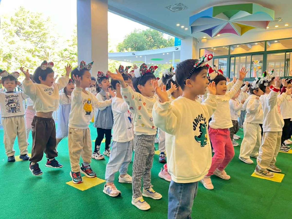 line_album_小精靈的聖誕杯杯_251224_16