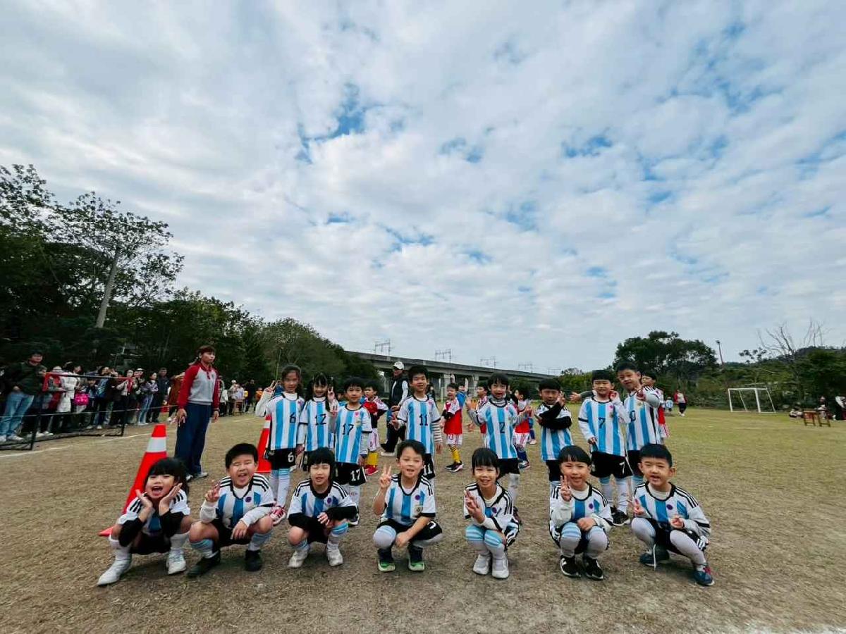 line_album_1150110草地足球小精靈_260112_48