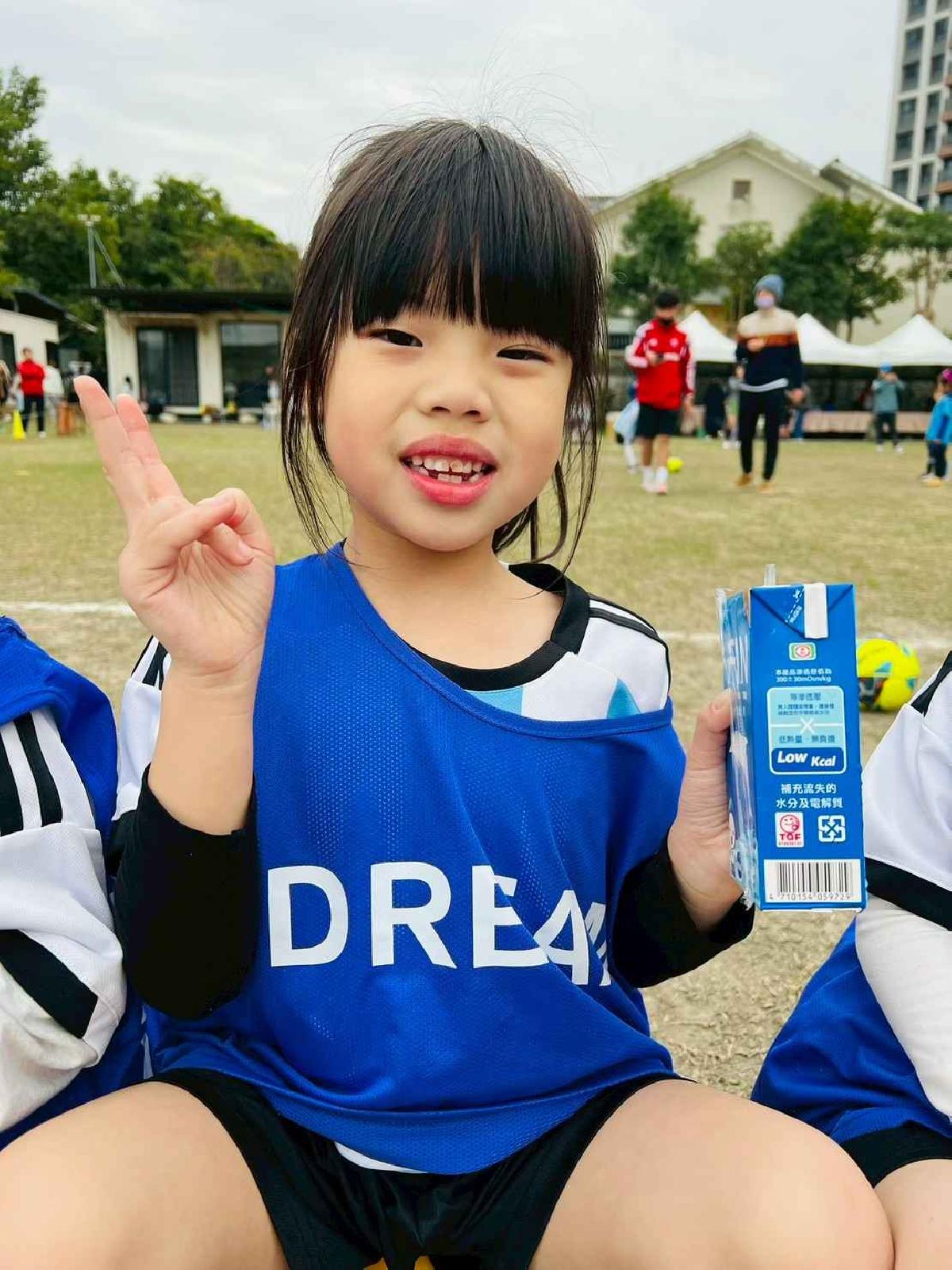 line_album_1150110草地足球小精靈_260112_171