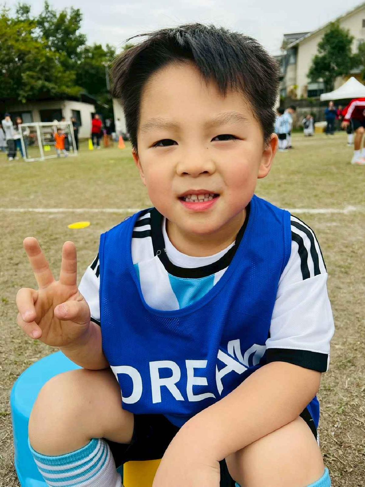 line_album_1150110草地足球小精靈_260112_174