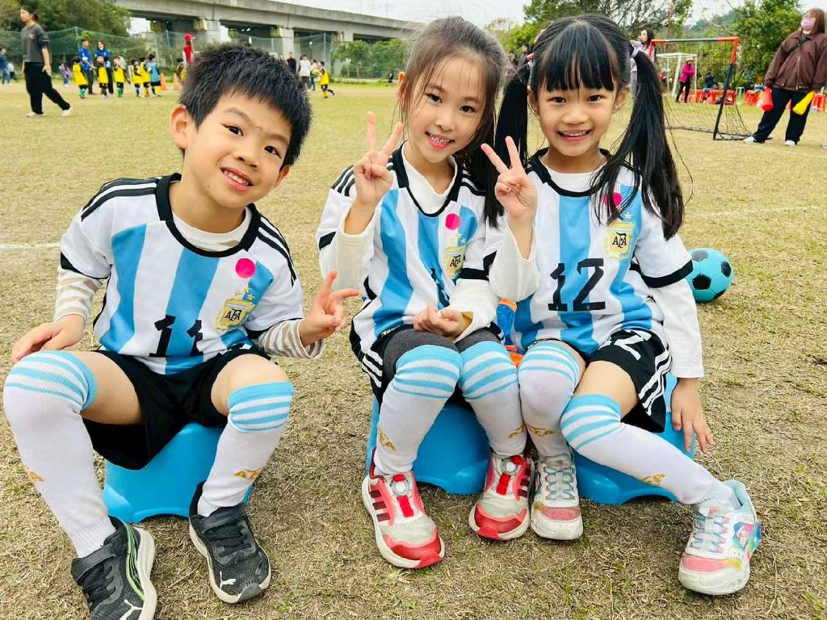 line_album_1150110草地足球小精靈_260112_179