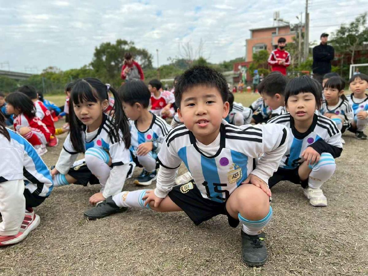 line_album_1150110草地足球小精靈_260112_147
