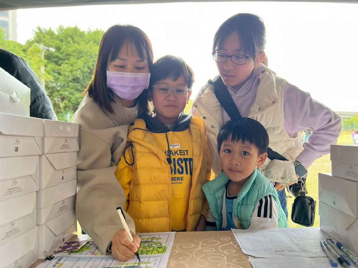 line_album_1150110草地足球小精靈_260112_117