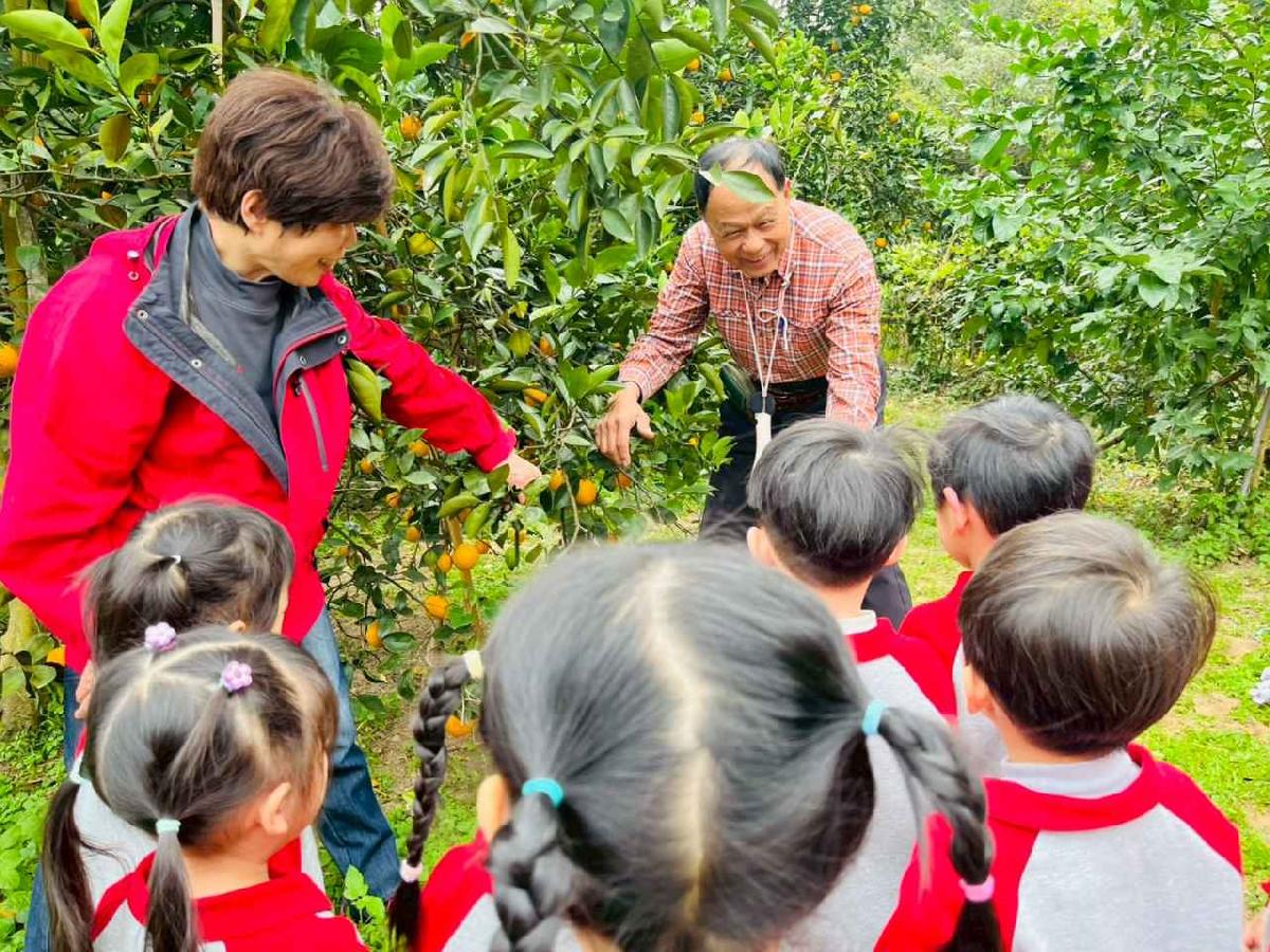 line_album_1150112蔡老師果園_260112_5