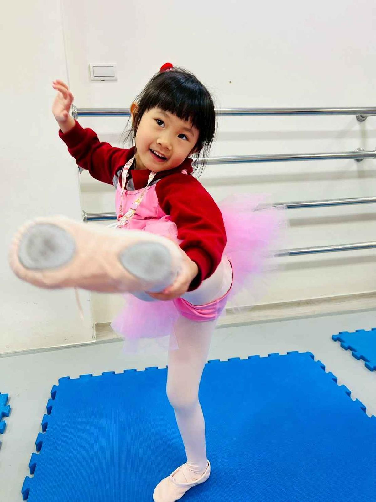 line_album_聖誕舞蹈課_251231_7