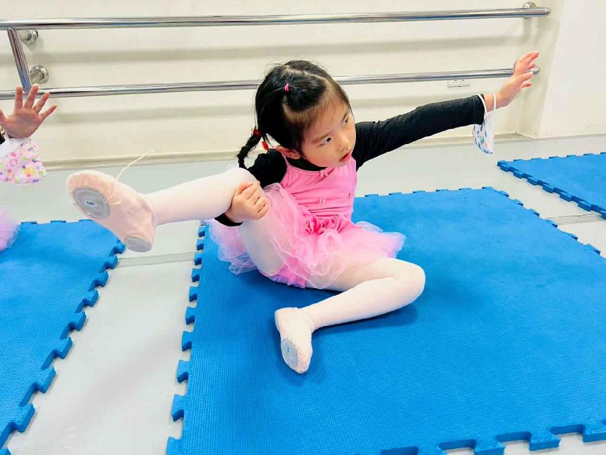 line_album_聖誕舞蹈課_251231_17