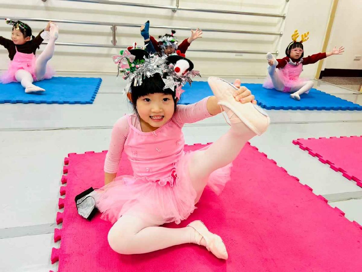 line_album_聖誕舞蹈課_251231_22