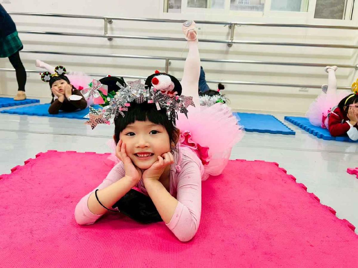 line_album_聖誕舞蹈課_251231_38