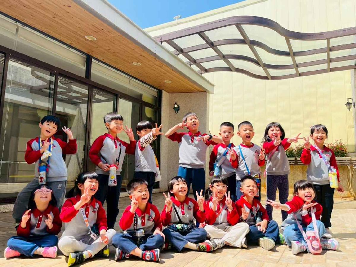 line_album_1150318參觀安親班_260318_86