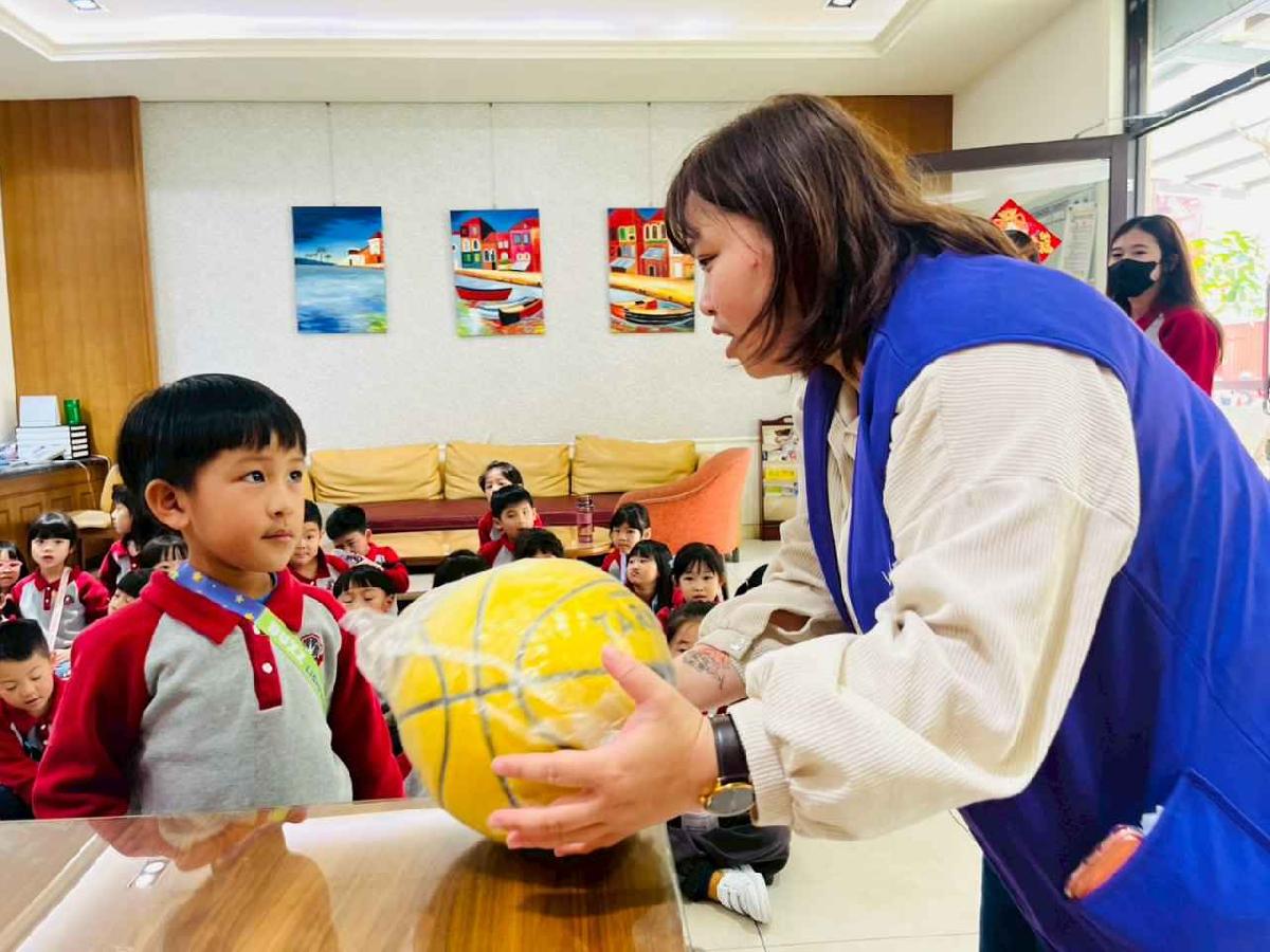 line_album_1150318參觀安親班_260318_65