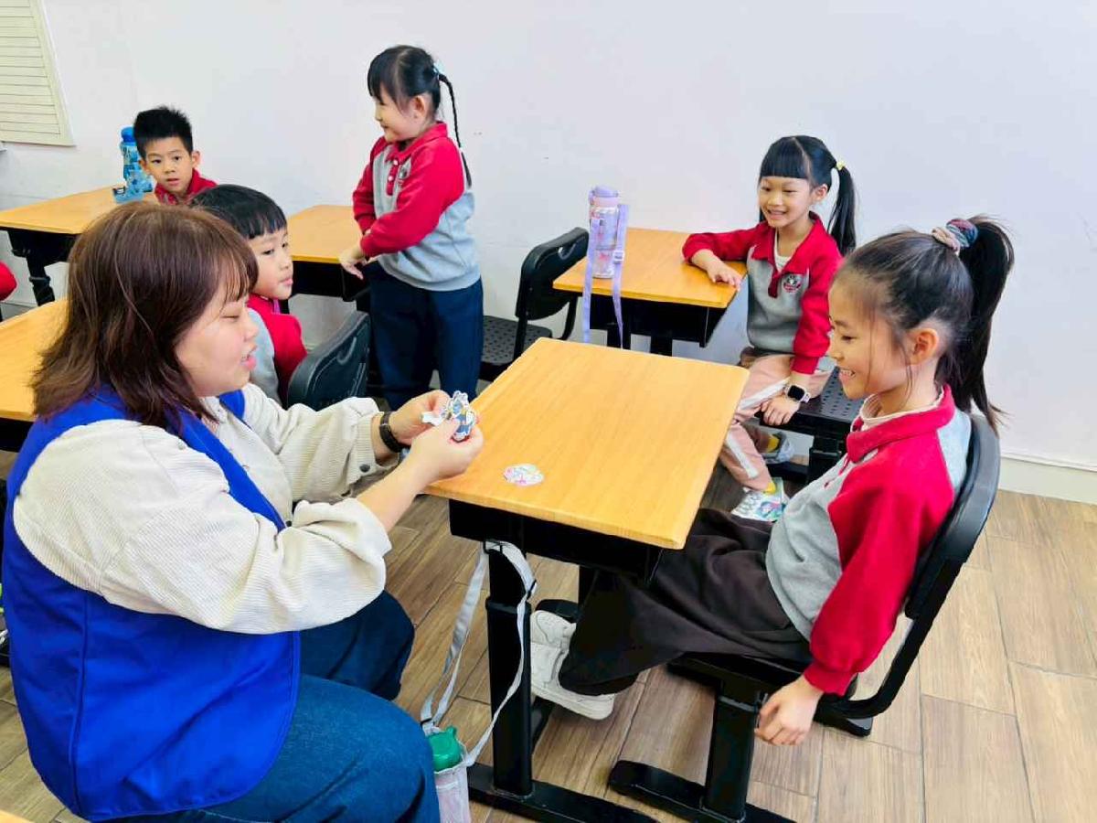 line_album_1150318參觀安親班_260318_58