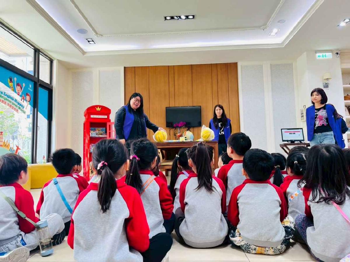 line_album_1150318參觀安親班_260318_217