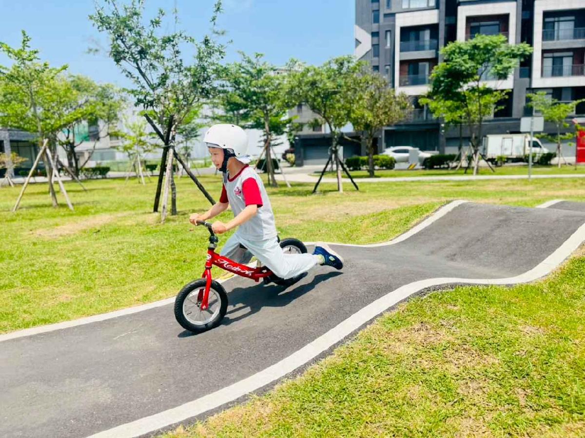 line_album_1150420戰車公園_260420_311