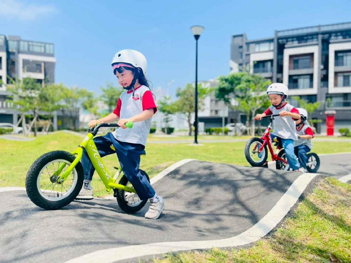 line_album_1150420戰車公園_260420_317