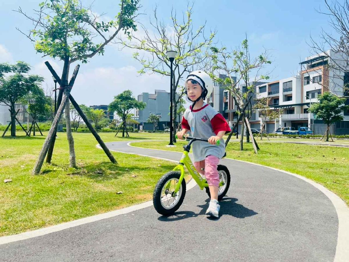 line_album_1150420戰車公園_260420_327