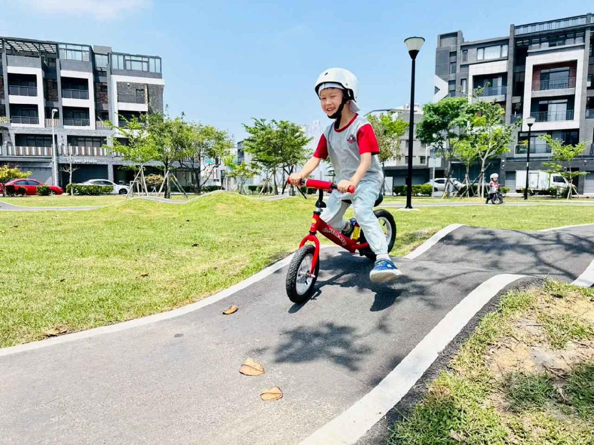 line_album_1150420戰車公園_260420_43