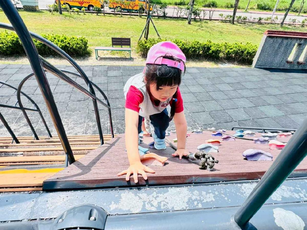 line_album_1150420戰車公園_260420_142