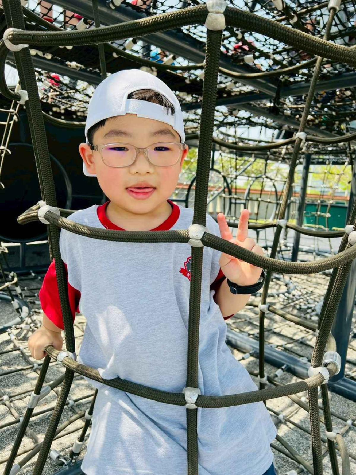 line_album_1150420戰車公園_260420_268