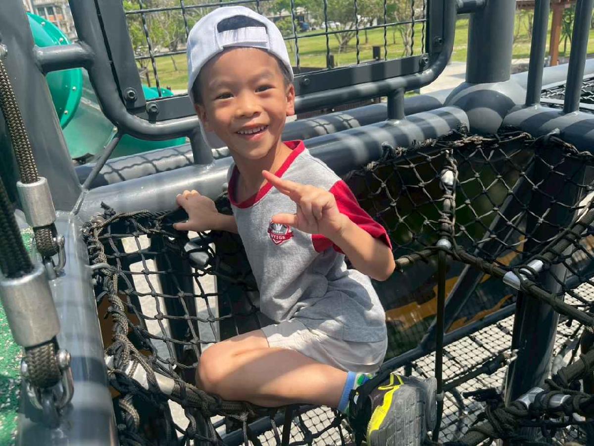 line_album_1150420戰車公園_260420_438