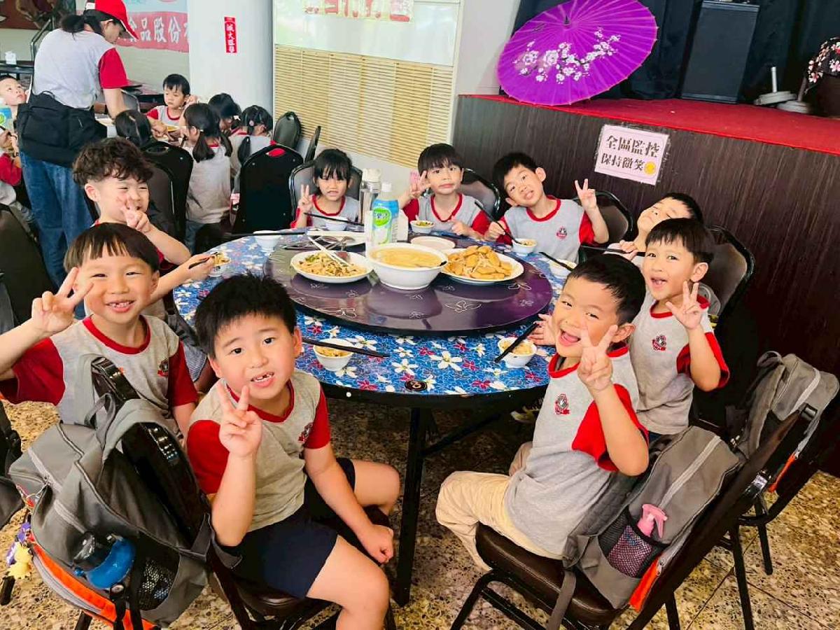 line_album_內灣火車之旅_260519_269