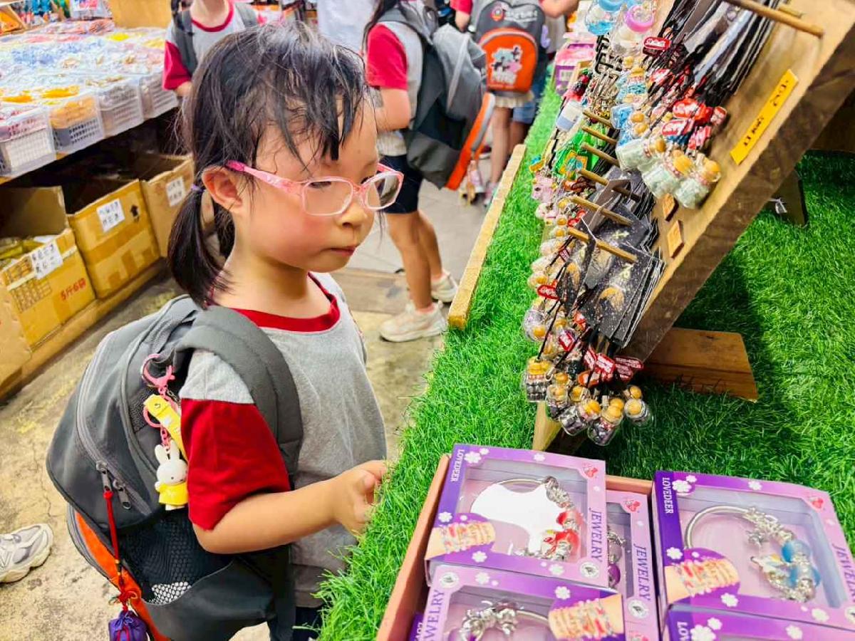 line_album_內灣火車之旅_260519_151