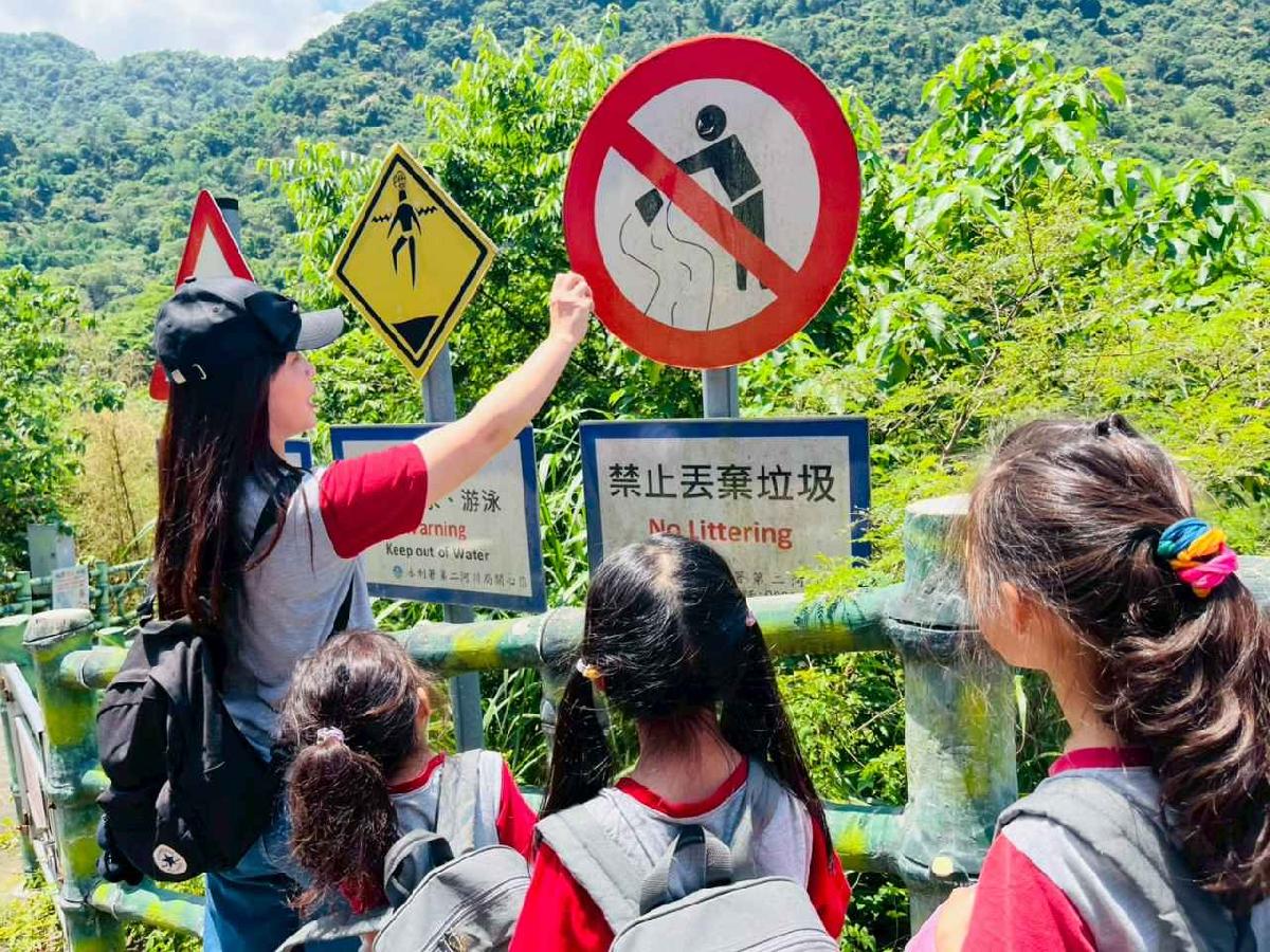 line_album_內灣火車之旅_260519_360